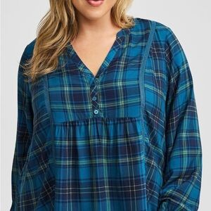 Torrid Navy and Light Blue Plaid Top size 2 plus size